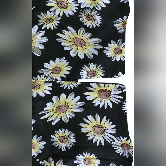 Women's Cocktail Party Dress with Cap Sleeves and Pockets - Picture 4 of 7